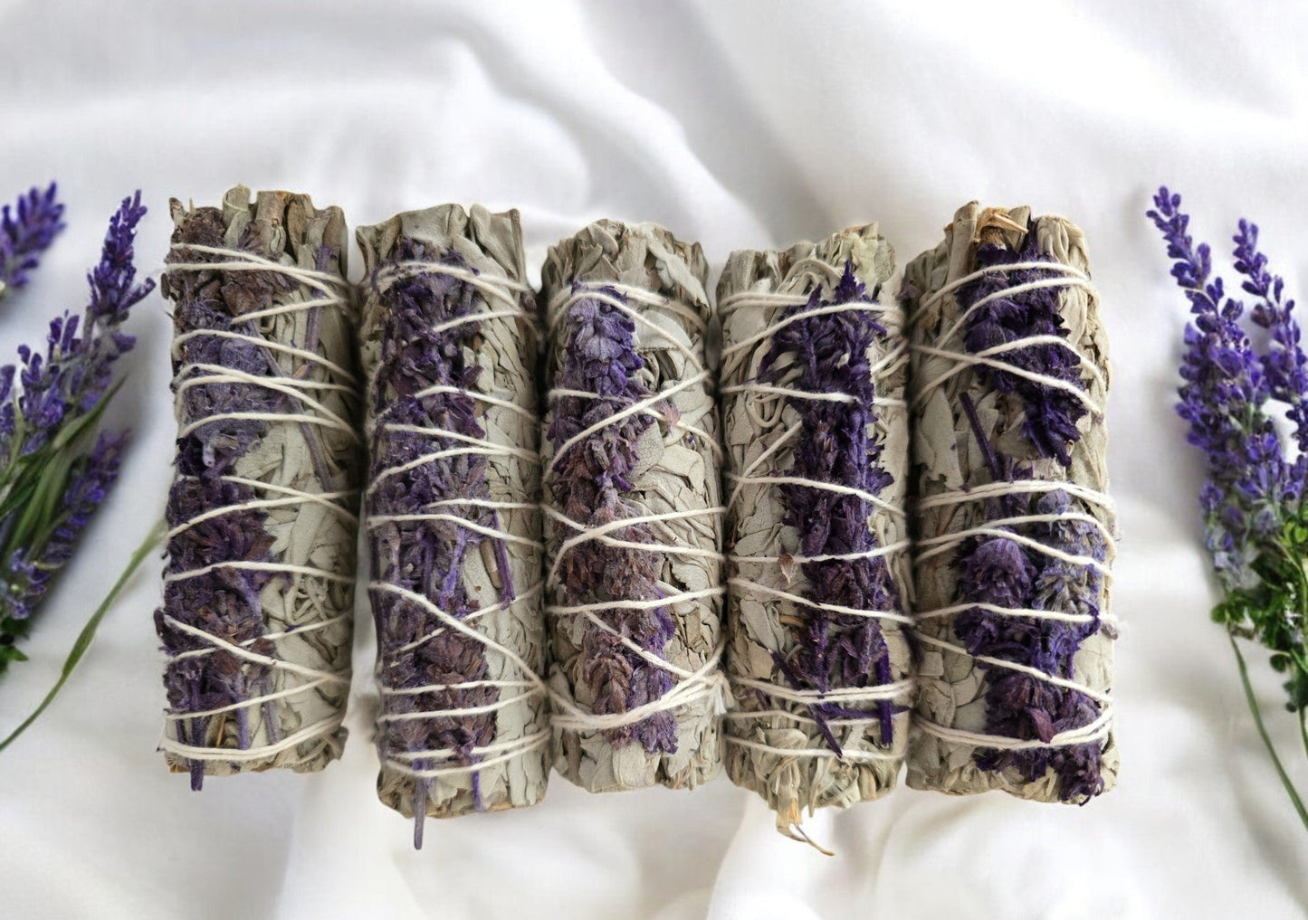 Smudge set "Natural Ceremony - White Sage with Lavender", 5 smudge sticks, each 25g-35g